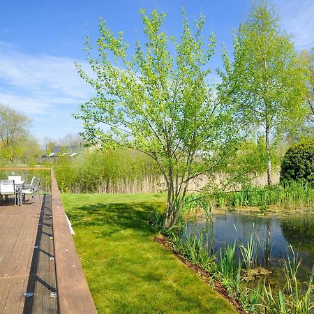 Coot Lodge Somerford Keynes Eksteriør bilde